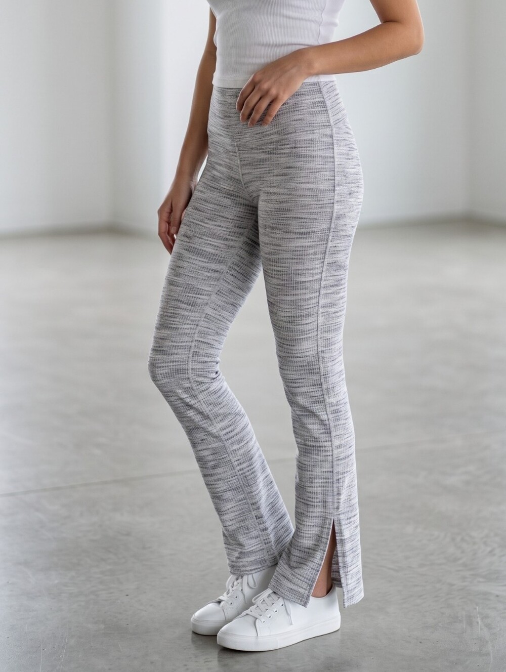CALIA Ultra Slim Boot Cut Pant In Cloud Cover -L
